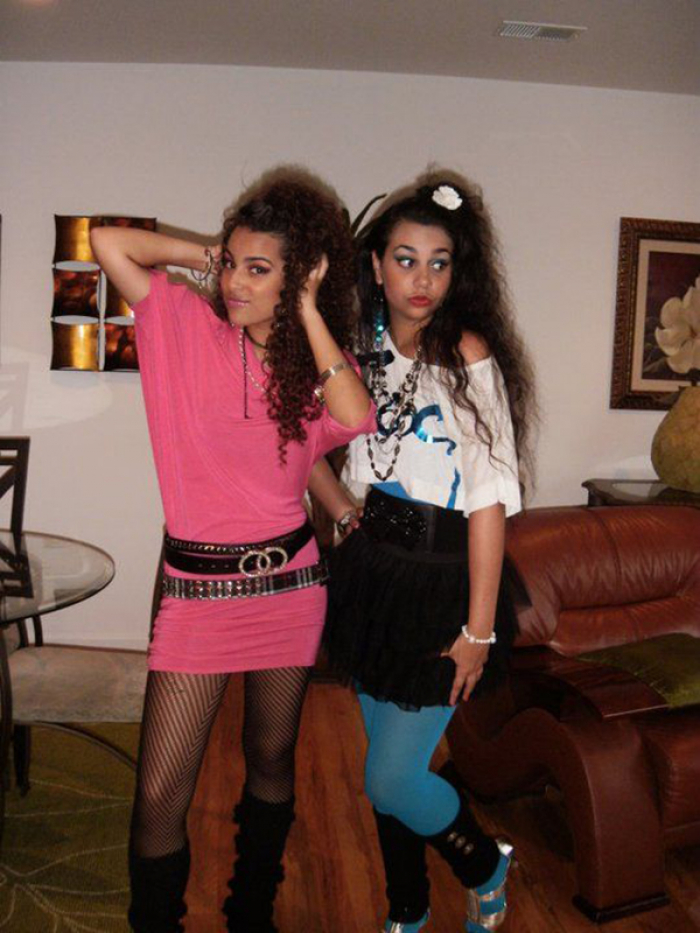 2 Types of skate dress for 80's Party