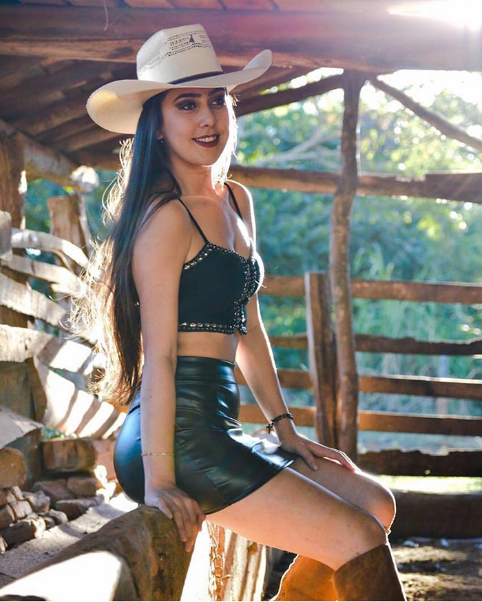 Cowgirl Outfit With Skirts
