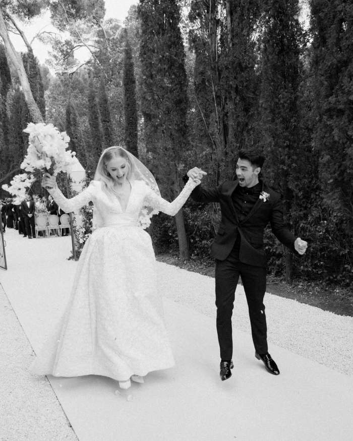 Sophie Turner and Joe Jonas Wedding pictures