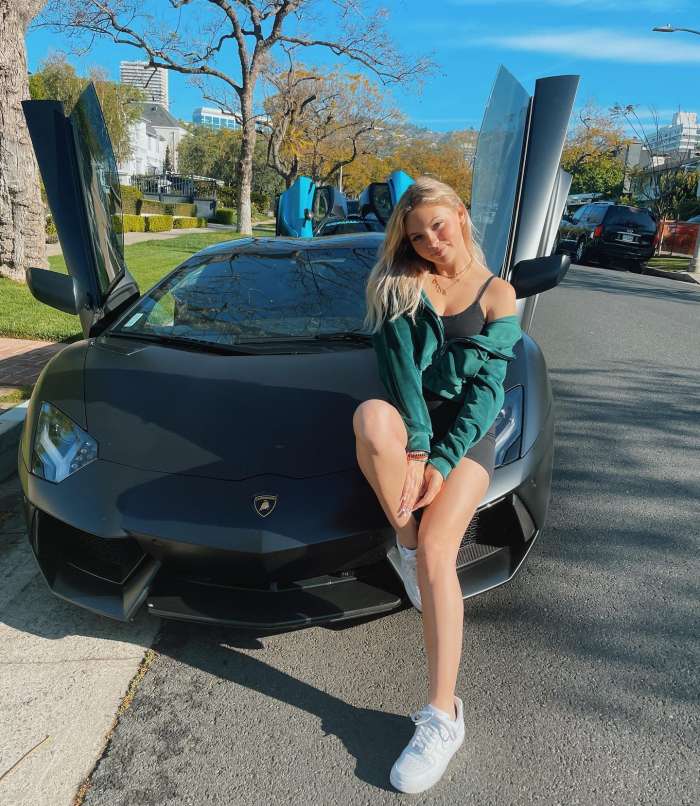  Jordyn Jones's Social Accounts