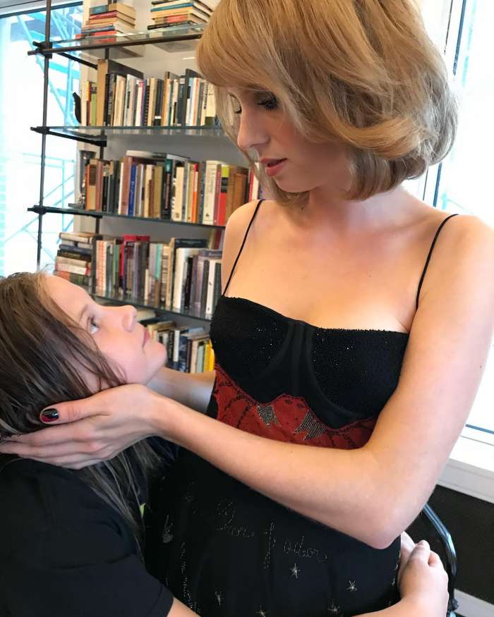 Maya Hawke Hot Pic In Cleavage Dress