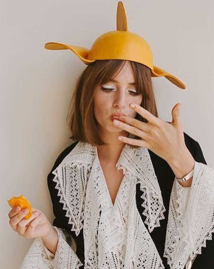 Maya Hawke Hot Pic In Yellow 