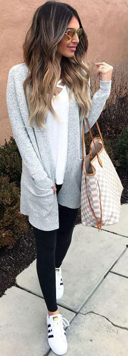 nice This is such a cute outfit with black leggings!...: 