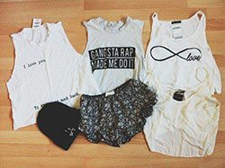 Tumblr Inspired Outfit Ideas: Tumblr Outfits,  Tumblr Dresses  