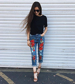 Shorts Outfit Mom jeans, Ripped jeans: Slim-Fit Pants,  summer outfits  