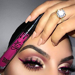 Makeup Ideas for Summer Season...: Eye liner,  Nail Polish,  Eyelash extensions  