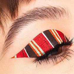 Graphic Eyeliner  @greta_ag...: 