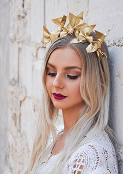 Gold Leather Racing Headpiece made with real leather, this piece is custom made to suit your outfit: 