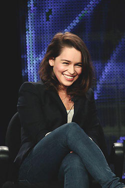 Emilia Clarke is so freaking adorable.: 