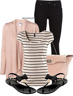 Black striped white T-shirt and black flat thong sandals...: 