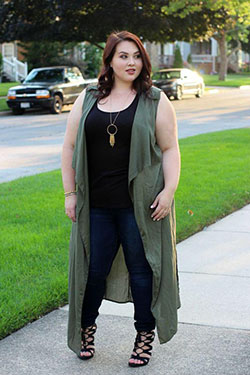 Plus Size Fashion for Women - Plus Size Spring Outfit: Plus size outfit,  Chubby Girl attire  