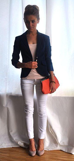 White jeans and blue blazer...summer!: Jeans Outfit  