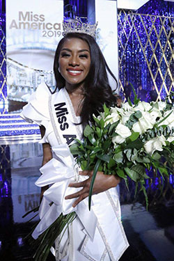 #BlackGirlMagic: 5 Things To Know About Miss America 2019 Nia Franklin - HipHollywood: 