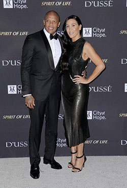 Dr. Dre and Nicole Young attend the City of Hope Gala on October 11, 2018 in Los Angeles, California.: 