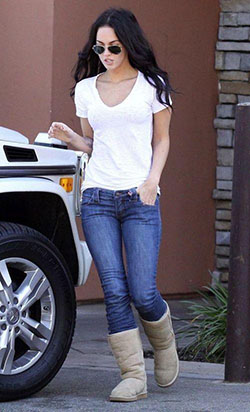 Megan fox casually walking down the street Wearing Blue Jeans: Blue Jeans,  Denim Outfits  