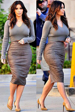 Kim Kardashian skirt 2019 | Kim Kardashian Heels 2019,: High-Low Skirt  