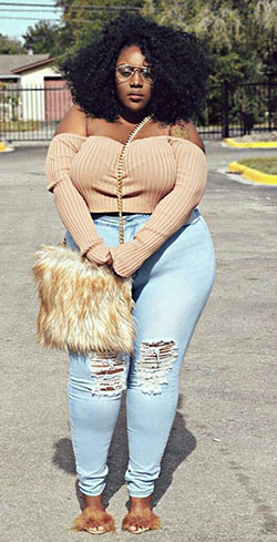 Plus size outfits with jeans - Plus size jeans and style: black girls jeans outfit  