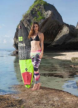 Best Outfit Ideas For Surfer Girls - Surfer Girls Fashion: 