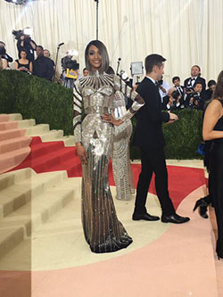 Red Carpet Arrivals: Met Gala: 