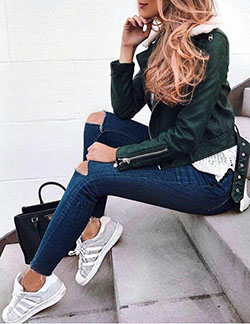 40 Preppy Winter Outfits Jeans Outfit Ideas - Denim Outfits 2019: Jeans Outfit,  Skinny Jeans,  Jeans Outfit Ideas,  Denim Outfits,  Leather jacket  