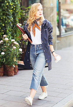 How the Street Style Elite Wears Summer Denim Jeans Outfit Ideas - Denim Outfits 2019: Street Style,  Jeans Outfit,  Denim Outfits,  Jeans Outfit Ideas,  Loose jeans  