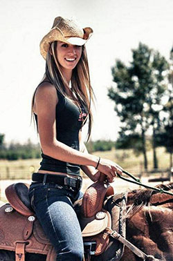 Woman on top. Paige Wyatt Country Girl: Country girls,  Southern Girls  