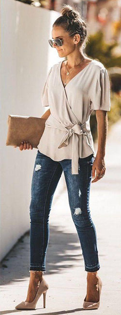 Spring Outfit Casual wear, Slim-fit pants: Jeans Outfit,  Denim Outfits,  Casual Outfits  