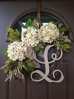 Outdoor wreath, Christmas decoration, Christmas Day: Christmas Day,  Christmas decoration,  Flower Bouquet,  Floral design,  Door hanger  