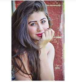 Wow! You must see these Aditi Bhatia, Yeh Hai Mohabbatein: Aditi Bhatia,  Neha Sharma  