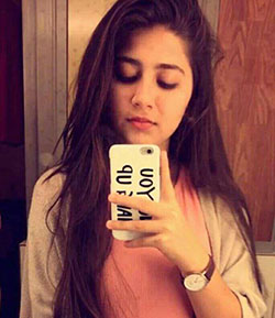 Bold and beautiful aditi bhatia fb, Yeh Hai Mohabbatein: Aditi Bhatia,  Shraddha Kapoor  