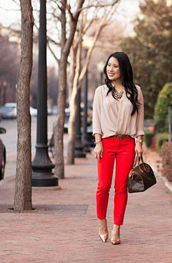 womens red jeans outfit