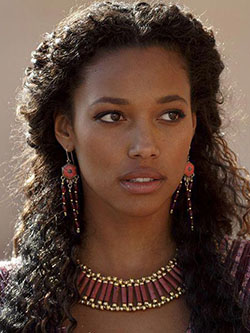 Under the Dome, Black Girl Kylie Bunbury, Lacey Porter: Television show,  Cute Black Girls  