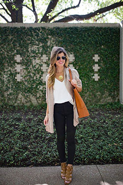 Beige Cardigans Outfits, Black Jeans with White Tank Top Outfits, Casual wear Outfit Ideas 2022: Black Jeans,  Jeans For Girls,  Freda Salvador  