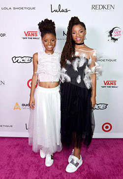 Halle Bailey Photos - 538 of 572 Photos: 5th Annual NYX FACE Awards: Stock photography,  Red Carpet Dresses,  Getty Images,  Halle Bailey,  Chloe Bailey,  chloe halle  