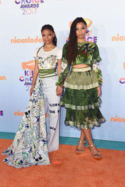 Chloe X Halle. Nicole Ari Parker, Taraji P. Henson, Tamar Braxton and More!: Red Carpet Dresses,  Television presenter,  Halle Bailey,  Chloe Bailey  