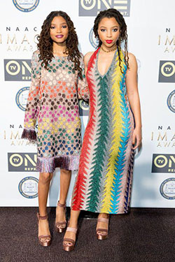 Chloe X Halle. The 48th NAACP Image Awards Red Carpet: Red Carpet Dresses,  Yara Shahidi,  Halle Bailey  