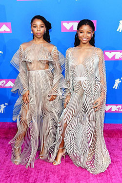 The Only VMAs Looks We'll Still Be Talking About on Tuesday Morning: Red Carpet Dresses,  Nicki Minaj  