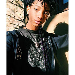 Willow Smith Is Chanel’s Newest Ambassador: Here’s Why It’s Good News for Beauty Lovers: 