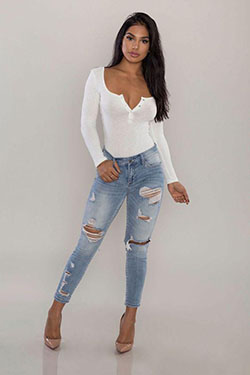 In you jeans. Www.mylegs24.de: Denim Outfits,  Ripped Jeans,  Slim-Fit Pants  