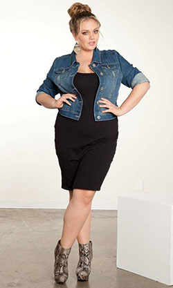 Plus Size Jeans, Bun hairstyle with Jean jacket, Plus-size clothing: shirts,  Plus size outfit,  Denim jacket,  Outfits With Bun Hairstyle,  Boxy Jacket,  Lounge jacket  