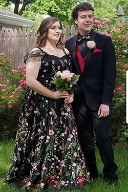 Beautiful Prom Outfits Ideas For Couples To Look Glamorous: Prom outfits,  Prom Looks,  Prom Suit  