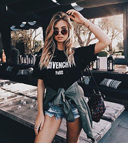 Urban Outfit, Casual Dresses: Street Outfit Ideas  