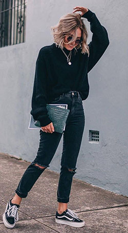 Urban Casual wear - sweatshirt: Street Outfit Ideas  
