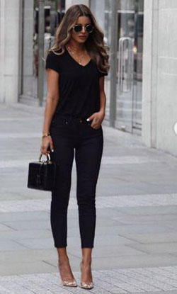 All Black Outfit For Funeral: Black Outfit,  Business casual,  Funeral Outfit Ideas,  Funeral Dress  