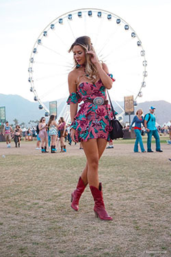 Stagecoach festival, Music festival, Country music: Cowgirl,  Stagecoach Festival,  Country Thunder  