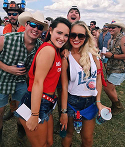 Cowgirl Country Thunder,  Mirrored sunglasses: Cowgirl,  Country Thunder  