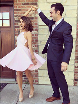 Homecoming Outfits #Couple The dress, Party dress: Backless dress,  Strapless dress,  party outfits  