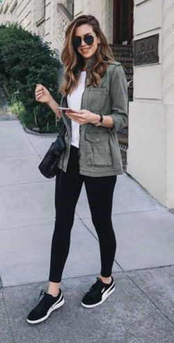 Casual outfits ideas with leggings for girls: winter outfits,  Slim-Fit Pants,  Smart casual,  Business casual,  Black Leggings  