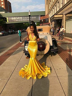 Mermaid Yellow V Neck Bodycon Prom Dresses Evening Dresses With Appliques by Ros...: 