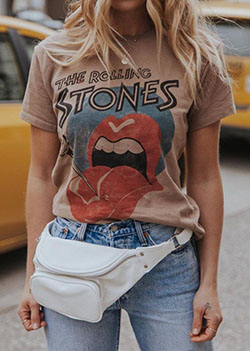 T shirt: Street Outfit Ideas  